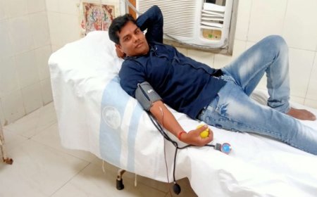 ଲୋକ ଙ୍କ ସୁଖ ଦୁଃଖ ର ବନ୍ଧୁ ରମଣୀ ରଞ୍ଜନ ହୋତା