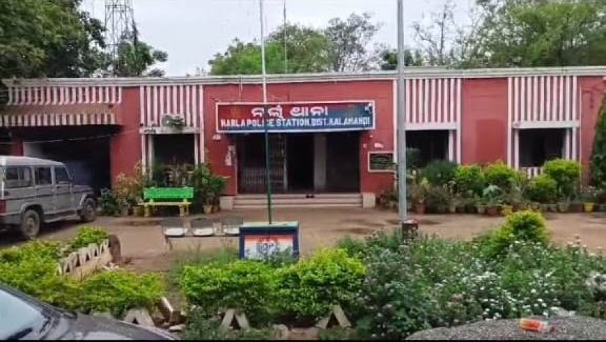 ତାମିଲନାଡୁ ଗାଡିରେ ମୃତ ମଇଁଷିଙ୍କୁ ପୋତିବାକୁ ନେଉଥିବା ବେଳେ ଗ୍ରାମବାସୀ ଙ୍କ ପ୍ରବଳ ବିରୋଧ,