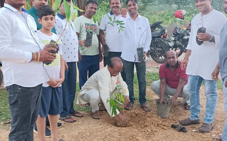 ସ୍ୱାଧୀନତା ଦିବସରେ ବେଲଗୁଣ୍ଠା ସମ୍ବାଦ ସାହିତ୍ୟ ଘର ଏବଂ ପ୍ରେସ କ୍ଲବର ମିଳିତ ବୃକ୍ଷରୋପଣ,