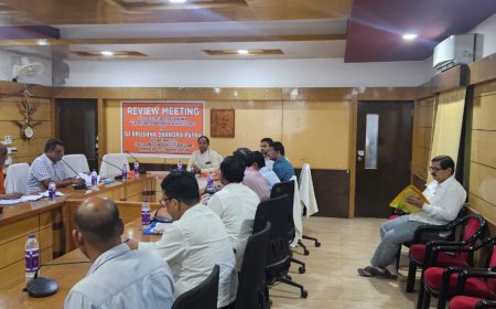 ଓଡିଶା ଖାଦ୍ୟ ଯୋଗାଣ ଓ ଖାଉଟି କଲ୍ୟାଣ ବିଭାଗ ମନ୍ତ୍ରୀ ଶ୍ରୀ କୃଷ୍ଣ ଚନ୍ଦ୍ର ପାତ୍ରଙ୍କ କଳାହାଣ୍ଡି ଗସ୍ତ ଓ ସମୀକ୍ଷା ବୈଠକ,