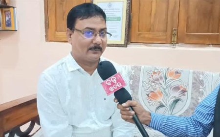 ରାଷ୍ଟ୍ରପତି ପୁରସ୍କାର ପାଇଁ ମନୋନୀତ ହେଲେ ନର୍ଲା ରୋଡ ଜୟ ଦୁର୍ଗା ଉଚ୍ଚ ବିଦ୍ୟାଳୟ ର ବିଜ୍ଞାନ ଶିକ୍ଷକ ସନ୍ତୋଷ କର