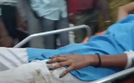 ପି କଫ ଭେନ ଧକ୍କାରେ ସ୍କୁଲ୍ ଛାତ୍ରୀ ଗୁରୁତର ଆହତ ମେଡ଼ିକାଲ ରେ ଚିକିତ୍ସା,