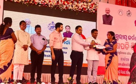 ଜିଲ୍ଲାସ୍ତରୀୟ କର୍ମଶାଳା "ଲକ୍ଷପତି ଦିଦି "ର ଶୁଭାରମ୍ଭ,