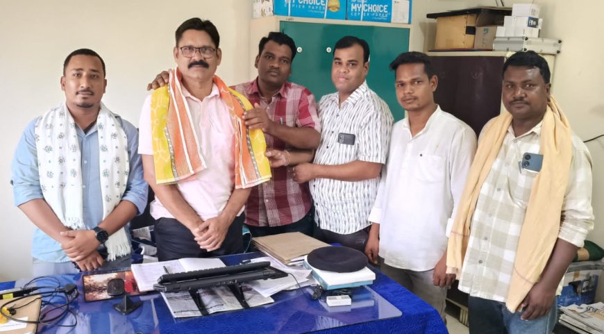 ସାମ୍ବାଦିକ ସଂଘ ପକ୍ଷରୁ ନୂତନ ଥାନା ଅଧିକାରୀଙ୍କୁ ସମ୍ବର୍ଦ୍ଧନା,