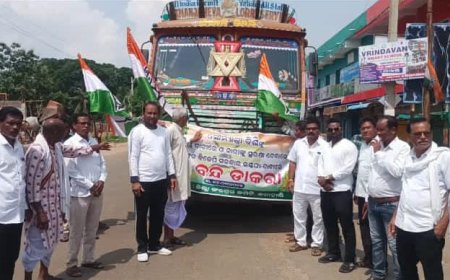 ନର୍ଲାରେ ଓଡ଼ିଶା ବନ୍ଦ ର ପ୍ରଭାବ : ବାଲେଶ୍ଵର ଫକୀରମୋହନ ମହାବିଦ୍ୟାଳୟ ଛାତ୍ରୀ ଆତ୍ମାହୁତି ଓ ମୃତ୍ୟୁ ଘଟଣାକୁ ନେଇ ୧୨ ଘଣ୍ଟିଆ ଓଡ଼ିଶା ବନ୍ଦ ଡାକରା,