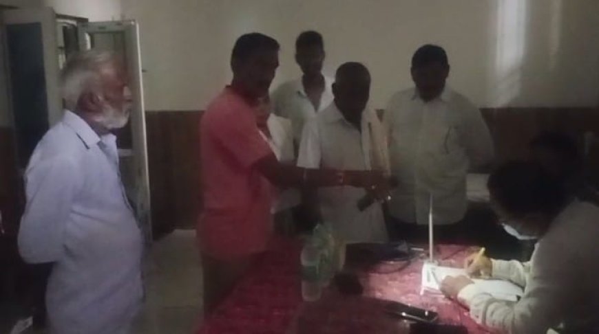 ଗୋଲାମୁଣ୍ଡା ବ୍ଲକ ରେ ସ୍ୱାସ୍ଥ୍ୟ ସେବାର ବିକଳ ଚିତ୍ର, ବିଶେଷଜ୍ଞ ଡ଼ାକ୍ତର ଙ୍କ ଟର୍ଚ୍ଚ ଲାଇଟରେ ଚାଲିଛି ରୋଗୀ ସେବା