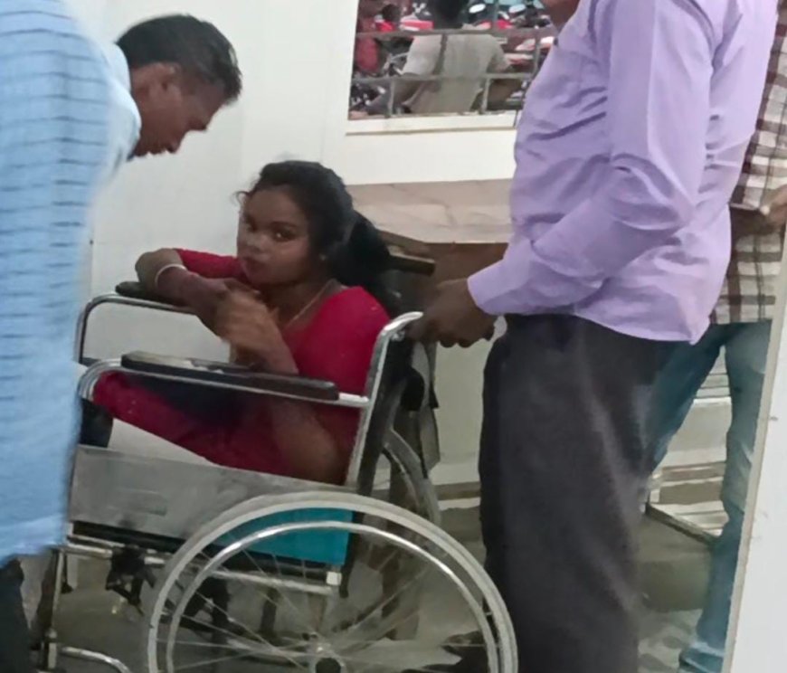 ସର୍ପାଘାତ ରେ ଡୁଡକେଳ  ଗାଁ ର ଜଣେ ଯୁବତୀ ଗୁରୁତର,