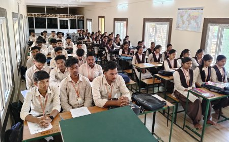 ଆଦିବାସୀ ମହାବିଦ୍ୟାଳୟ ର ରାଜନୀତି ବିଜ୍ଞାନ ବିଭାଗ ତରଫରୁ ପାଠଚକ୍ର